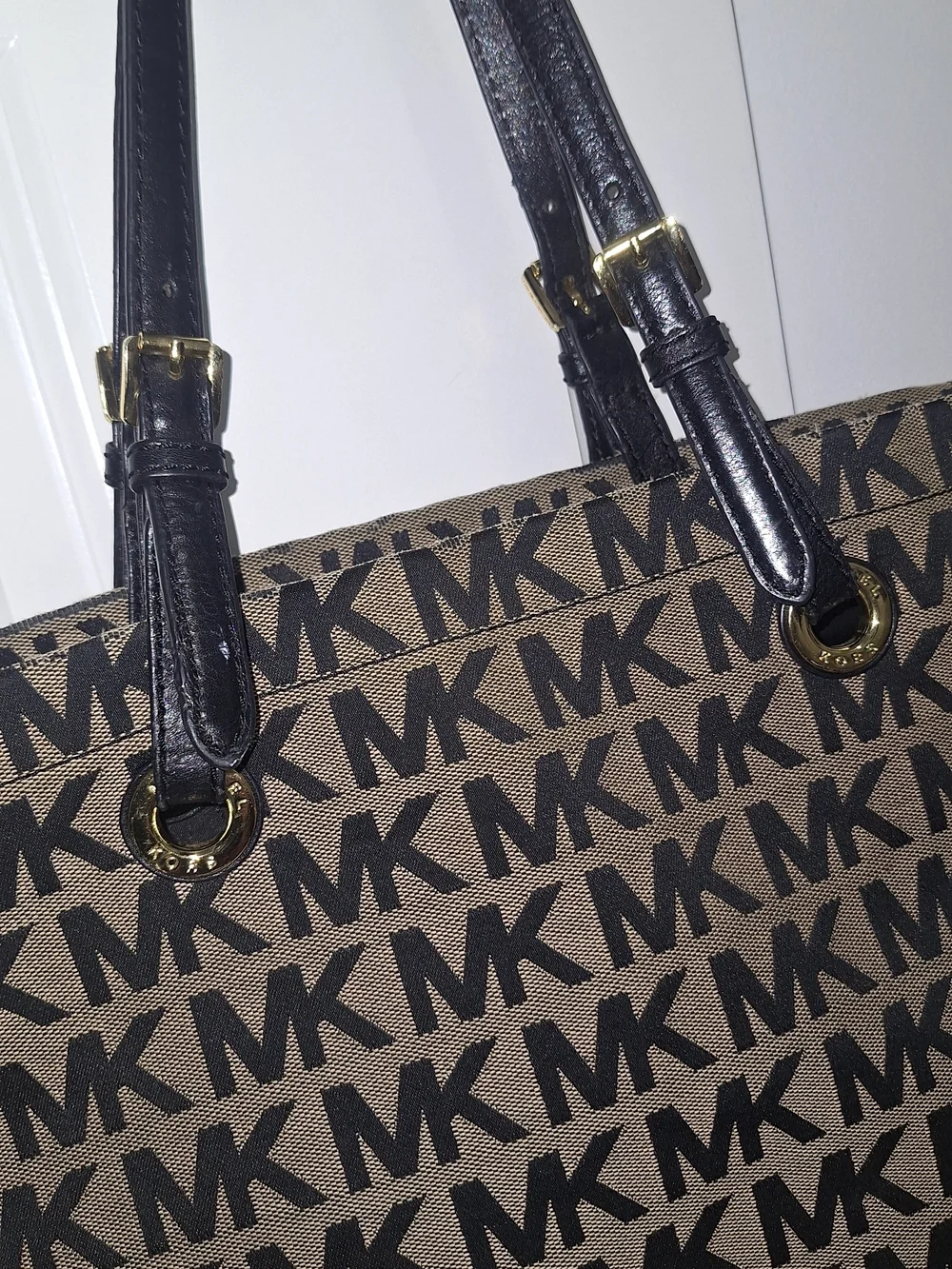 Michael Kors ultimate everyday